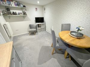 Hastings Place- click for photo gallery